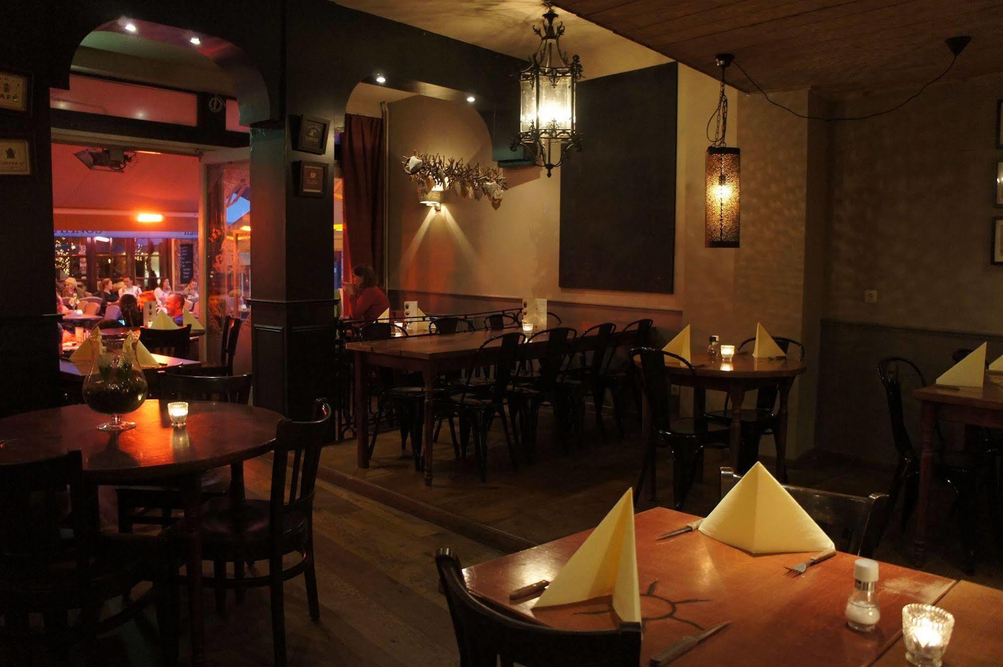 Готель Le Bistro Valkenburg aan de Geul Екстер'єр фото